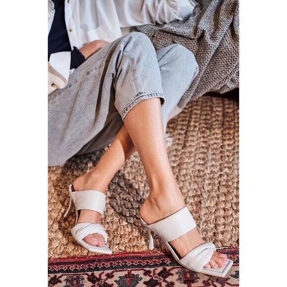 Free People x Alohas Natasha Puffy Leather Mule Heels - Picture 1 of 3